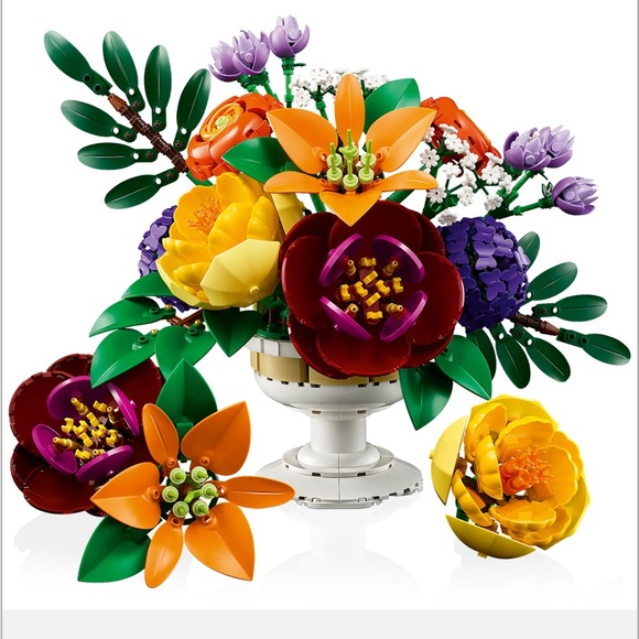 Sealed LEGO Botanicals Flower Arrangement style 10345 - Picture 5 of 7